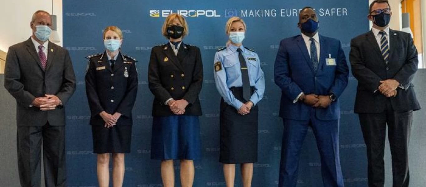 «Trojan Shield»: Πως FBI και Europol διείσδυσαν στο δίκτυο επικοινωνίας του διεθνούς υποκόσμου